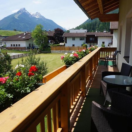 Haus Christine Apartment Fulpmes Luaran gambar